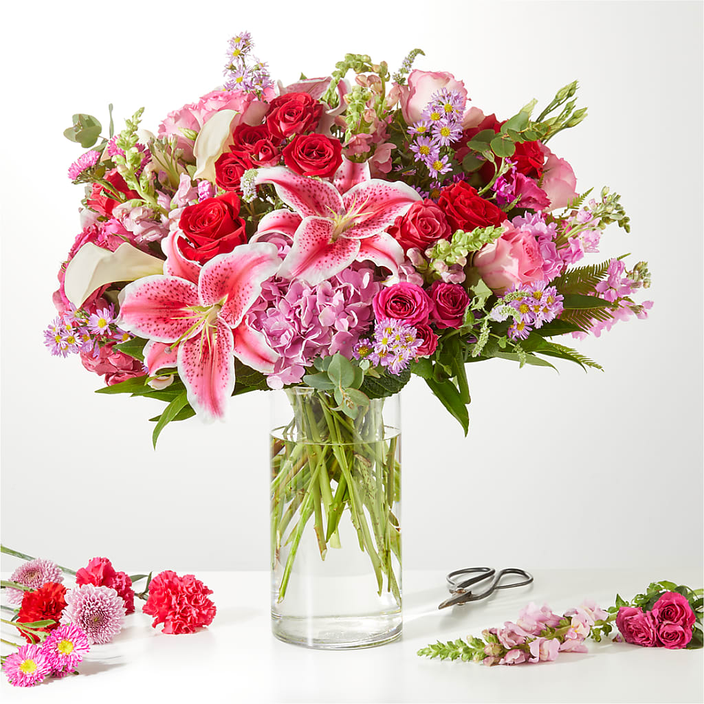 Swooning Over You - A Luxury Florist Original – Everythings Blooming Florist, San Jose CA