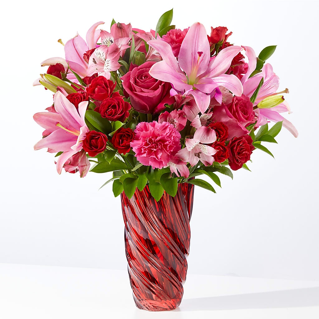 In Love Bouquet with Luxe Swirl Vase – Everythings Blooming Florist, San Jose CA