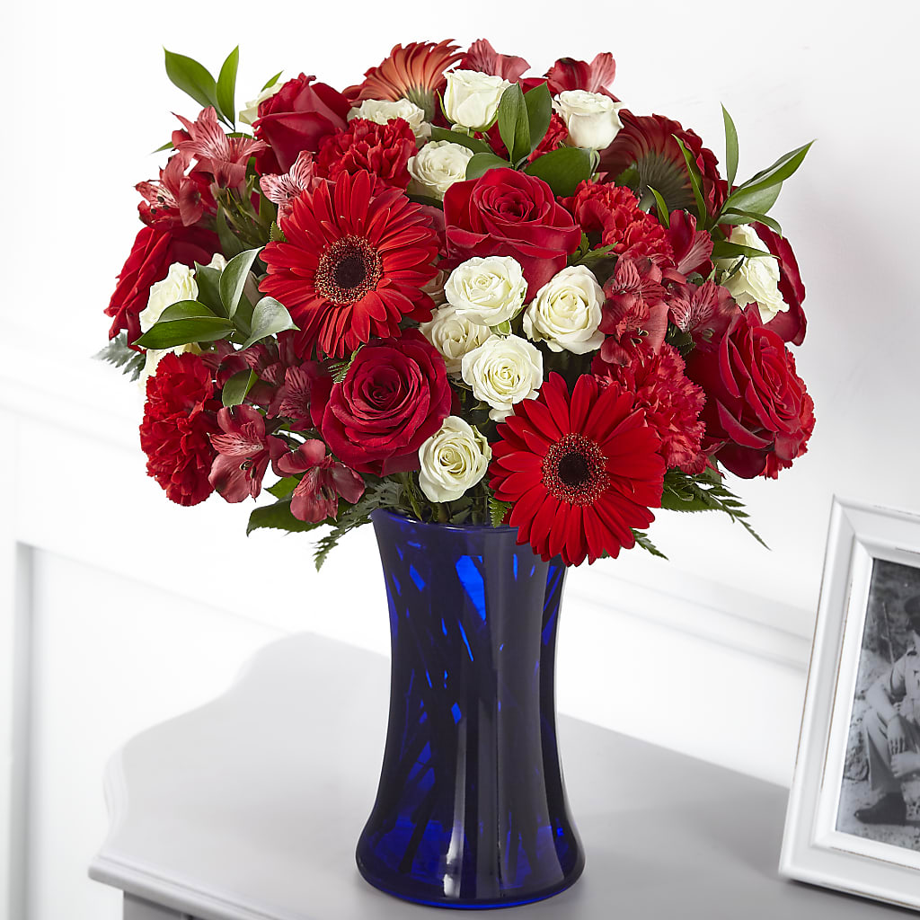 Hearts Embrace Bouquet – Everythings Blooming Florist, San Jose CA