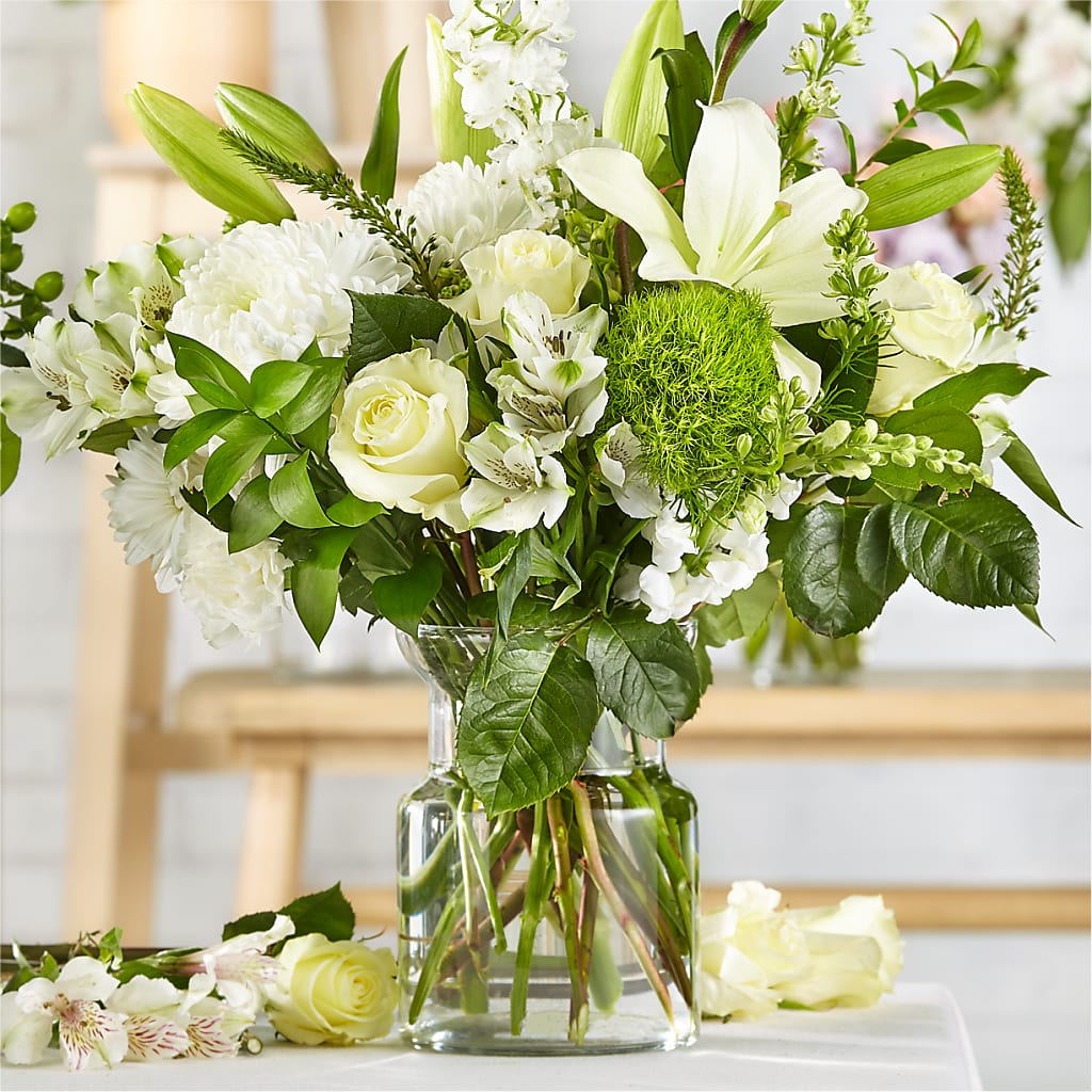Classic Ivory – A Florist Original – Everythings Blooming Florist, San Jose CA